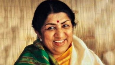 Photo of Bollywood mourns Lata Mangeshkar’s death, tributes pour in for India’s nightingale