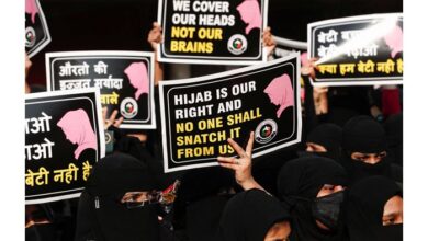 Photo of Indian Muslim students say hijab ban forces choice of religion or education