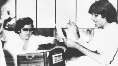 Photo of Amitabh Bachchan pens emotional tribute to Bappi Lahiri; ‘his songs shall remain eternal’