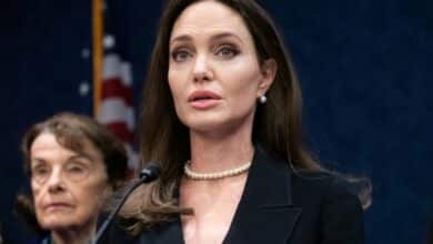 Photo of Angelina Jolie, at US Capitol, presses for domestic violence law