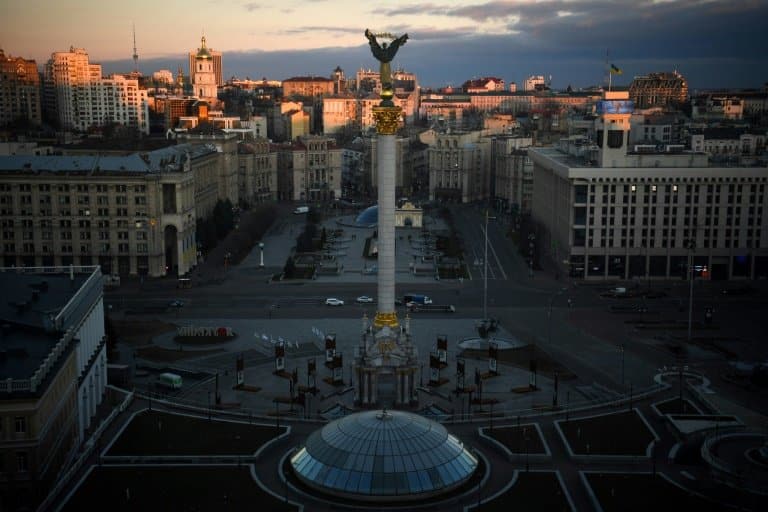 Disbelieving but fretful, Kyiv hears nearing drumbeats of war