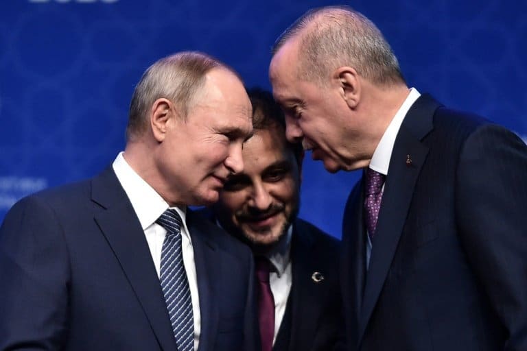 Erdogan seeks payoff from Russia-US clash on Ukraine