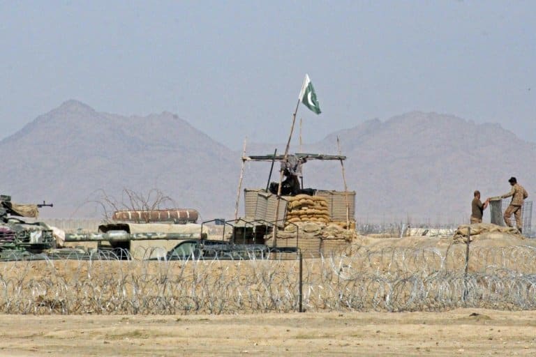 Pakistan-Afghan border still closed two days after deadly clash