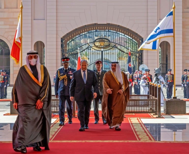Israel PM meets Bahrain king, Jewish community on landmark visit