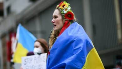 Photo of ‘Russia out!’ Worldwide protests in solidarity with Ukraine