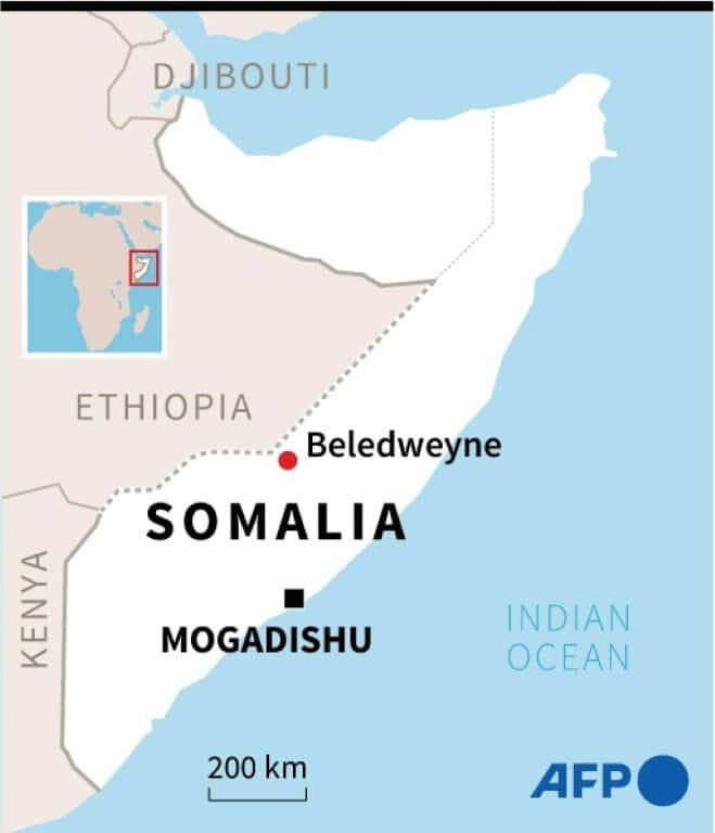 Suicide bombing in Somalia town kills 14 on eve of vote