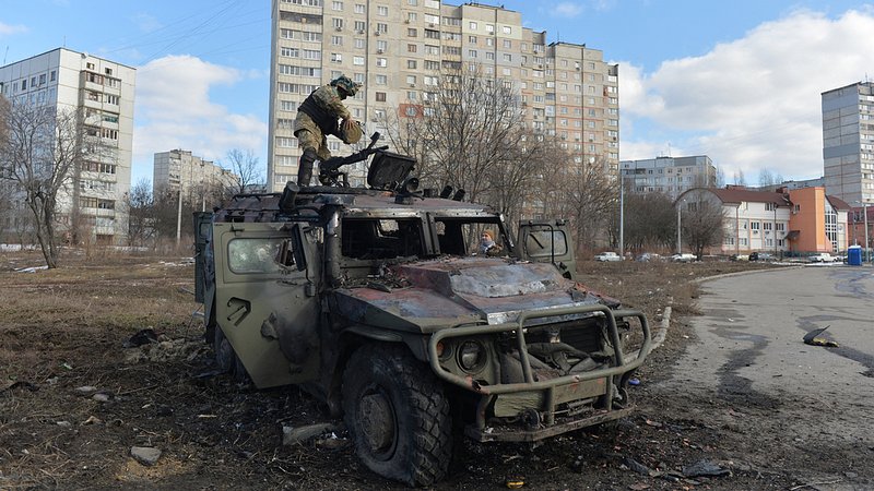 Putin nuclear alert 'dangerous' and 'irresponsible': NATO chief