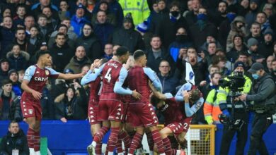 Photo of Fan violence revives memories of British football’s dark days