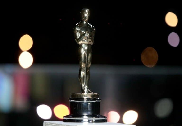Oscars adds 'fan favorite' prize voted by Twitter