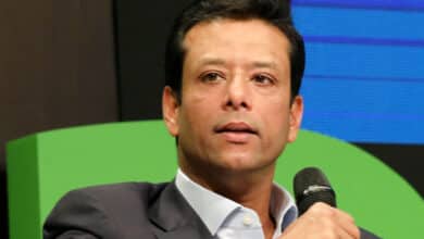 Photo of Tarique’s backstairs offer drove away investors from Bangladesh: Joy