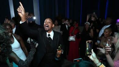 Photo of Will Smith refused to leave Oscars, academy says as it weighs discipline