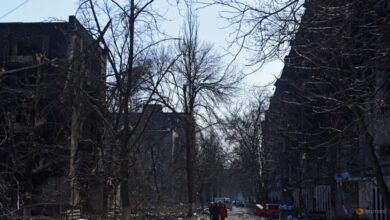 Photo of Ukraine defies Russian demand to lay down arms in Mariupol