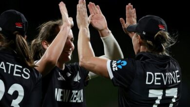 Photo of Hosts New Zealand beat limp India to showcase World Cup credentials