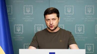 Photo of Zelensky condemns NATO for ruling out Ukraine no-fly zone