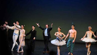 Photo of Russian and Ukrainian ballet dancers rub shoulders in London