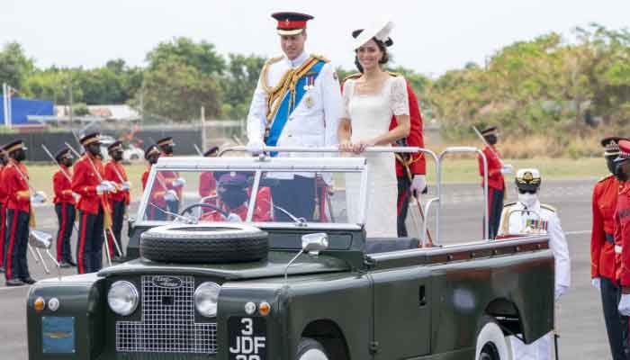 William, Kate travel in same Land Rover Queen and Prince Philip used in 1962 in Jamaica