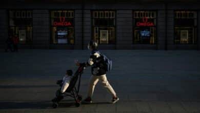Photo of Unwed and unwanted, Chinese single mothers fight for rights