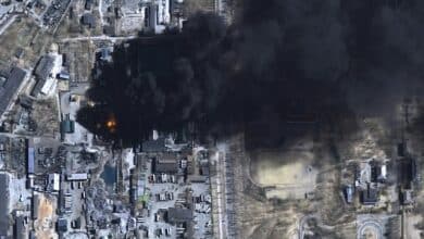 Photo of ‘Powerful bombs’ rock Ukraine’s besieged Mariupol amid new rescue bid
