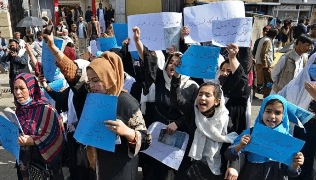 'Open the schools': Afghan girls protest in Kabul