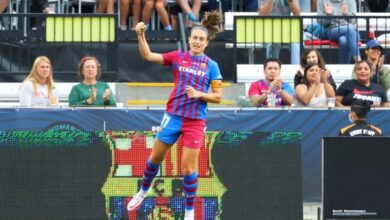 Photo of Barcelona hammer Real Madrid to clinch women’s league title again