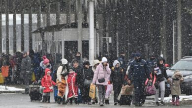 Photo of Nearly 875,000 refugees have fled Ukraine conflict: UN