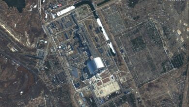 Photo of Russians start to withdraw from Chernobyl: US