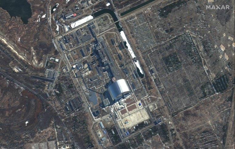 Russians start to withdraw from Chernobyl: US