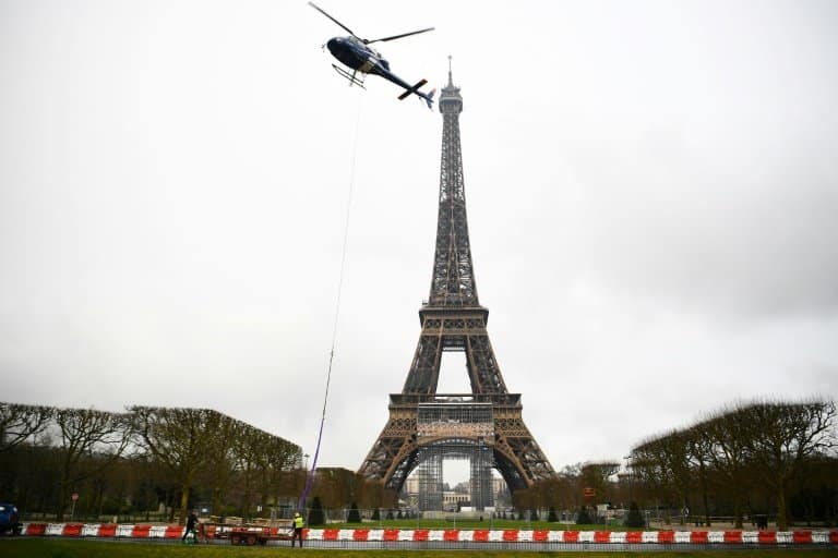 Eiffel Tower grows by six metres with new antenna