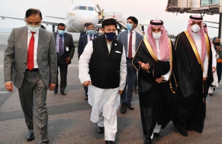 Saudi Foreign Minister in city