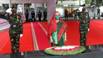 Photo of PM pays homage to Bangabandhu on Independence Day