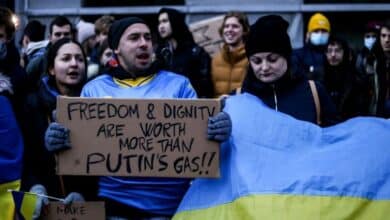 Photo of Hundreds of NGOs call for import ban on Russian oil, gas