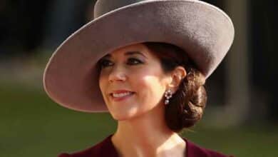 Photo of Danish Crown Princess to visit Rohingya camps today