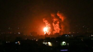 Photo of Israel closes crossing to Gazans after new rocket attacks