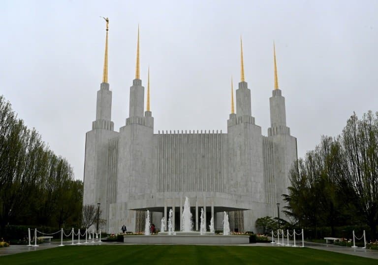 Washington Mormon Temple to welcome public for first time in half a century
