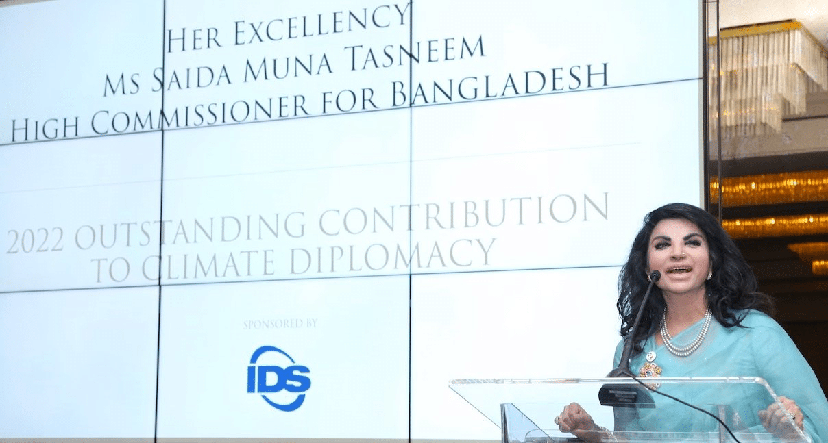 Muna receives "Diplomat of the Year 2022" Award