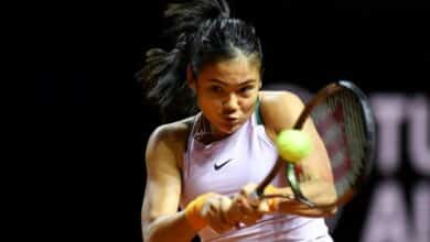 Photo of Raducanu bounces back to punch ticket for Stuttgart quarter-finals