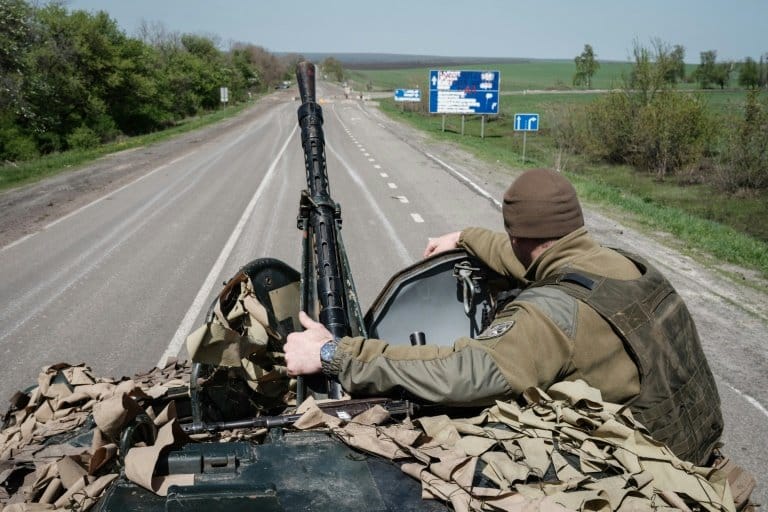 Concerns that the Ukraine war could escalate into a wider conflict grew on Tuesday as Kyiv accused Moscow of trying to create unrest in a Russian-backed separatist region of Moldova. The United Nations and United States warned of rising tensions in the Transnistria region of Moldova, as UN chief Antonio Guterres met with Russian President Vladimir Putin in Moscow and pleaded for peace. Russian forces have been in Transnistria for decades after the predominantly Russian-speaking region seceded from the former Soviet republic. Blasts this week targeting the state security ministry, a radio tower and military unit came after a Russian commander claimed Russian speakers in Moldova were being oppressed. The claim triggered alarm that Moldova could be Russia's next target as Moscow used the same "false flag" argument after launching its bloody invasion of Ukraine on February 24. "Russia wants to destabilise the Transnistrian region," Mykhaylo Podolyak, a Ukraine presidential aide wrote on Twitter. "If Ukraine falls, tomorrow Russian troops will be at Chisinau's gates," he said, referring to Moldova's capital. RTL Missile remains collected by members of the State Emergency Service of Ukraine after shellings in Kharkiv / © AFP Guterres "is following with concern reports of new security incidents in the Transnistrian region of Moldova," a UN spokesman said. The United States echoed similar concerns, stopping short of backing Kyiv's contention that Russia was responsible. "We fully support Moldova's territorial integrity and sovereignty," State Department spokesman Ned Price told reporters. - Arms flow into Ukraine - Ukraine's President Volodymyr Zelensky has been lobbying for heavier firepower to push back the Russian advance now focused on the eastern region of Donbas. Western allies are wary of being drawn into an outright war with Russia, but Washington pledged Tuesday at a summit to move "heaven and earth" to enable Ukraine to emerge victorious. RTL Graphic showing the advance of Russian troops in Ukraine and major incidents in the past 24 hours, as of April 26, 0700 GMT / © AFP "Ukraine clearly believes that it can win and so does everyone here," US Defense Secretary Lloyd Austin told 40 allies gathered at the Ramstein Air Base in Germany. With arms flowing into Ukraine, Germany announced Tuesday it would send anti-aircraft tanks -- a sharp U-turn dropping its much-criticized cautious stance. "I can say one thing: the Ukrainian army will have something to fight with," Dmytro Kuleba, Ukraine's foreign minister, said in a briefing on Facebook. "We have entered a completely new phase.... But this is just the beginning. Much more will come to us." The Ukrainian defence ministry reported in its latest update that fighting was raging across the east with shelling of Kharkiv city and Russian troops launching an offensive on the town of Barvinkove near Izium. - 'I made a wish' - "I miss my kickboxing training and dance classes," nine-year-old Alina, who has slept in an underground car park in Kharkiv through a barrage of Russian rockets since the war began over two months ago, told AFP. "Victory would make me very happy. The war won't end straight away, but it will in a few weeks, I made a wish." RTL The Soviet monument to Ukraine-Russia friendship being dismantled in Kyiv / © AFP At the entrance to Barvinkove, not far from the Russian lines, six Ukrainian soldiers were ready at any moment to dive into their trench, which they dig every day with a shovel. "Otherwise, we're dead," said Vasyl, 51, who serves with his 22-year-old son Denys. Ukraine officials said there was fighting all along frontlines in the Donetsk region, and that resistance in the Azovstal factory in the besieged port city of Mariupol was still holding out. Fierce Ukrainian fighting in recent weeks has beaten back Russian troops from around the capital Kyiv and from the Chernobyl nuclear zone. But Zelensky said Tuesday that Russian troops' conduct at Chernobyl showed that "no one in the world can feel safe." Russia treated the toxic site "like a normal battleground, territory where they didn't even try to care about nuclear safety," he said during a press conference with UN atomic watchdog chief Rafael Grossi. Ukraine's best-known singer Sviatoslav Vakarchuk made a morale-boosting visit to the eastern front, where a military press officer admitted the situation was difficult. "It's far from rosy," Iryna Rybakova, of the 93rd brigade, told AFP. "Of course, we were prepared for this war, especially the professional army, but for those who've been recruited, it's more complicated." Guterres, at his talks with Putin, called for Moscow and Kyiv to work together with the UN to set up aid and evacuation corridors to help civilians escape. After "very frank talks" with Foreign Minister Sergei Lavrov, Guterres said that "Russia's invasion of Ukraine is a violation of its territorial integrity and against the Charter of the United Nations." The UN chief's spokesman said Putin had agreed in principle to the United Nations and the International Committee of the Red Cross being involved in evacuating civilians from Mariupol. RTL Delivering humanitarian aid to a family in a district of Kharkiv, eastern Ukraine, on April 26, 2022, on the 62nd day of the Russian invasion of Ukraine / © AFP Despite the bloodshed, Putin -- who shocked the world by sending troops into Ukraine -- told Guterres that he believed peace negotiations could succeed. "We still hope that we will be able to reach agreements on the diplomatic track," Putin said. Sitting across from the UN chief at a long table at the Kremlin, Putin said efforts at talks had been derailed by claims of atrocities committed by Russian forces. - Civilians flee - Russia said it had carried out high-precision missile strikes against 32 Ukrainian military targets including four ammunition depots on Tuesday. It also launched airstrikes against 33 targets and 100 artillery and rocket strikes. In the south, two Russian missiles struck the industrial city of Zaporizhzhia, which has welcomed many civilians fleeing Mariupol, regional authorities said. Russian forces are expected to soon advance on the city, giving them the potential to seize Ukraine's largest nuclear power plant. Strikes on Tuesday killed at least nine civilians in the south and east, Ukrainian officials said. The UN's refugee agency said it now expects more than eight million Ukrainians to eventually flee their country, with nearly 5.3 million already out, and that $1.85 billion would be needed to host them in neighbouring countries, mainly Poland.