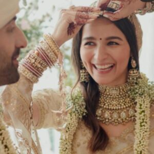 Alia Bhatt's scintillating bridal get-up