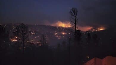 Photo of Two killed, hundreds of homes burned in New Mexico wildfire