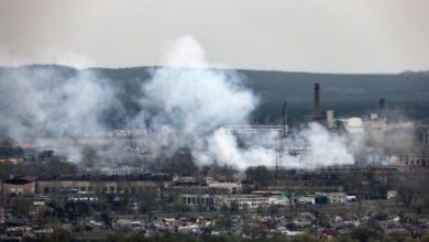 Photo of Air strikes hit western Ukraine as Russian forces mass in the east