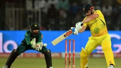 Photo of Finch and Ellis help world champions Australia thump Pakistan in T20I