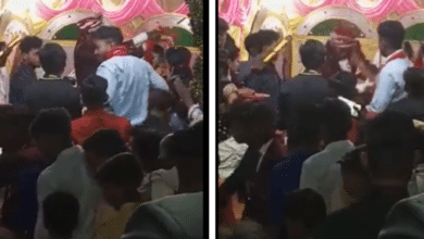 Photo of UP Bride Slaps Groom Twice on Stage – Watch Viral Video