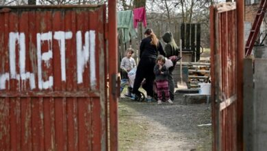 Photo of Ukraine villagers say Russian soldiers used them as ‘shields’