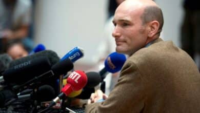 Photo of IS captives were forced to sing ‘Hotel Osama’: French hostage