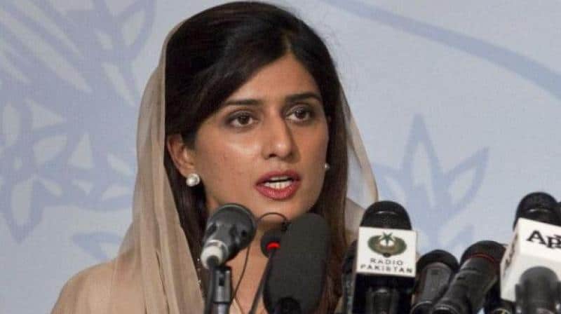 Hina Rabbani takes charge as Pakistan's new foreign minister