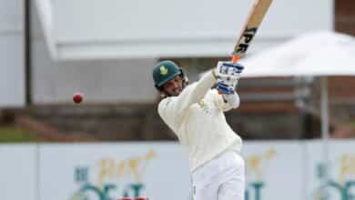 Photo of Agressive Maharaj propels South Africa to 453 all out