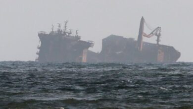 Photo of Fuel-laden ship sinks off Tunisia coast