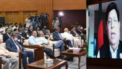 Photo of 1971 defected diplomats names to be written in golden letters: FM Momen