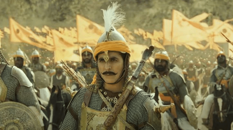 'Samrat Prithviraj': Akshay Kumar reveals wearing costumes weighing '5-6 kilos' in the film