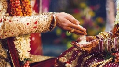 Photo of Bride ties the knot with another man after groom arrives late for wedding